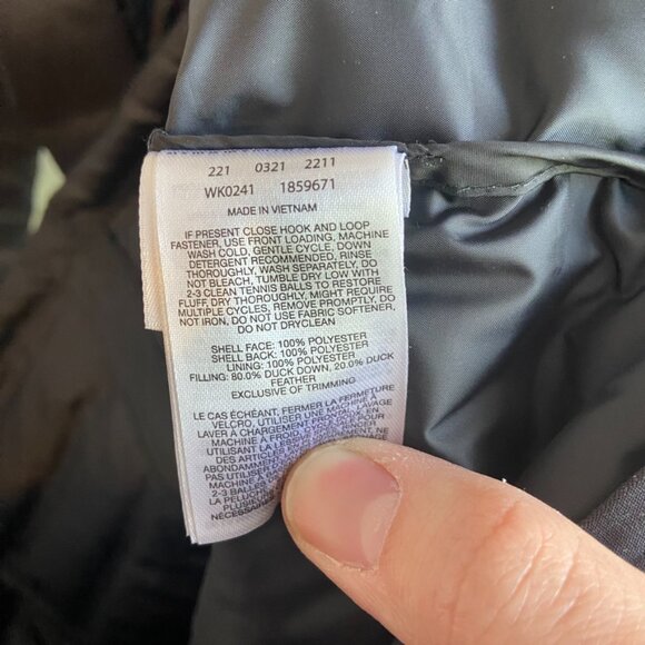 NWT Columbia Black Lake 22 Down Long Hooded Jacket - Picture 8 of 8